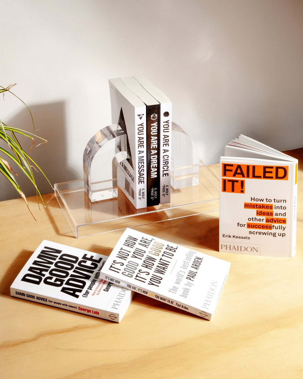 Clear Acrylic Arc Bookends